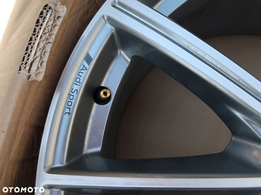 FELGA AUDI A7 4K8601025P 8,5X20ET30 - 6