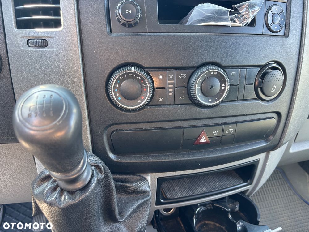 Mercedes-Benz sprinter - 8