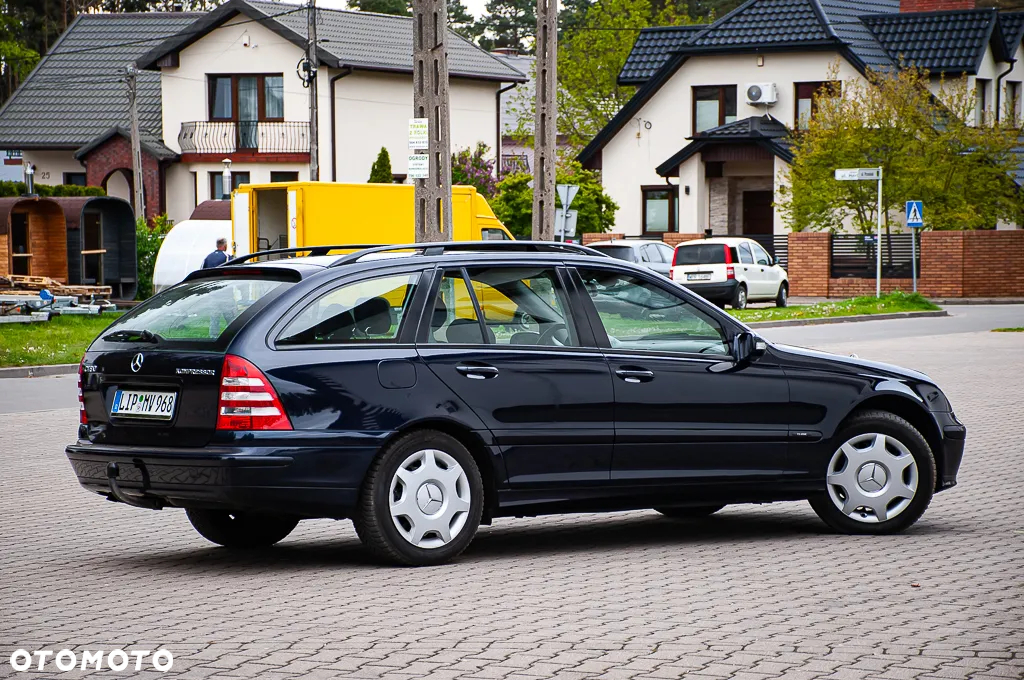 Mercedes-Benz Klasa C 180 T Kompressor Avantgarde - 3
