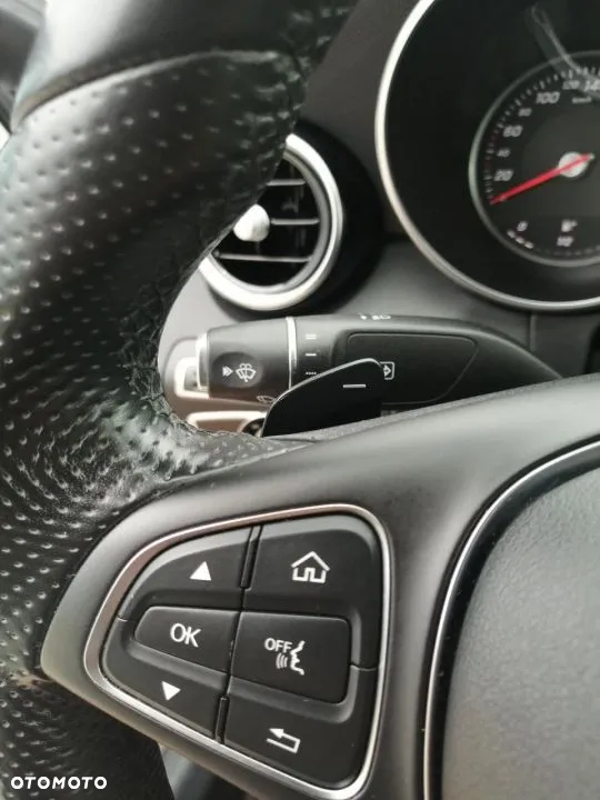 Mercedes-Benz Klasa C 250 7G-TRONIC - 12