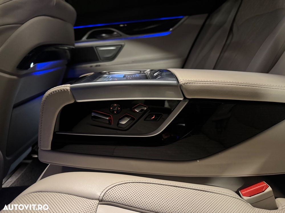 BMW Seria 7 740d xDrive - 10