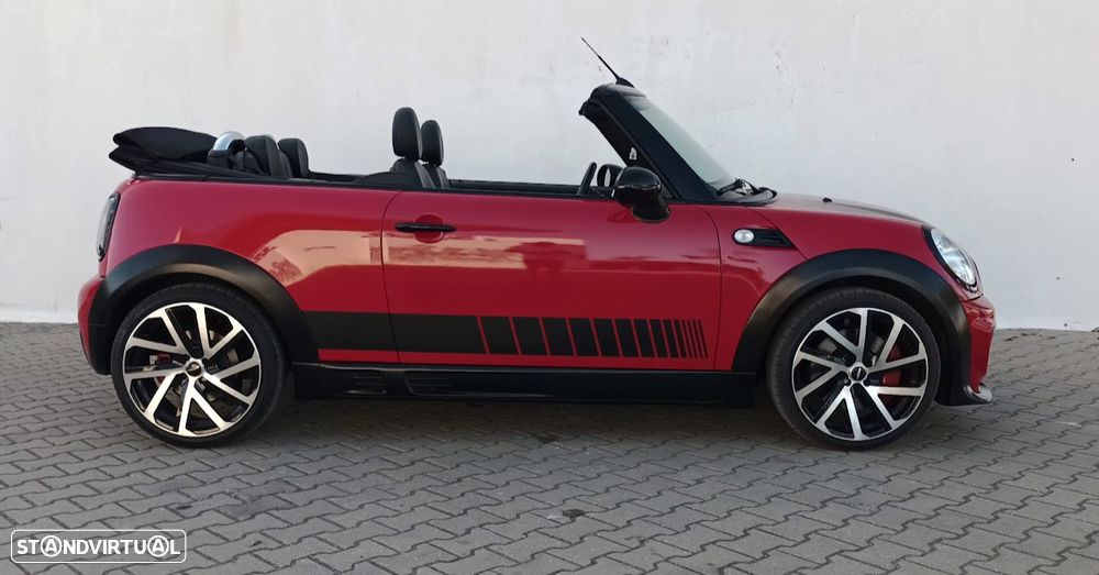 MINI Cabrio John Cooper Works - 9