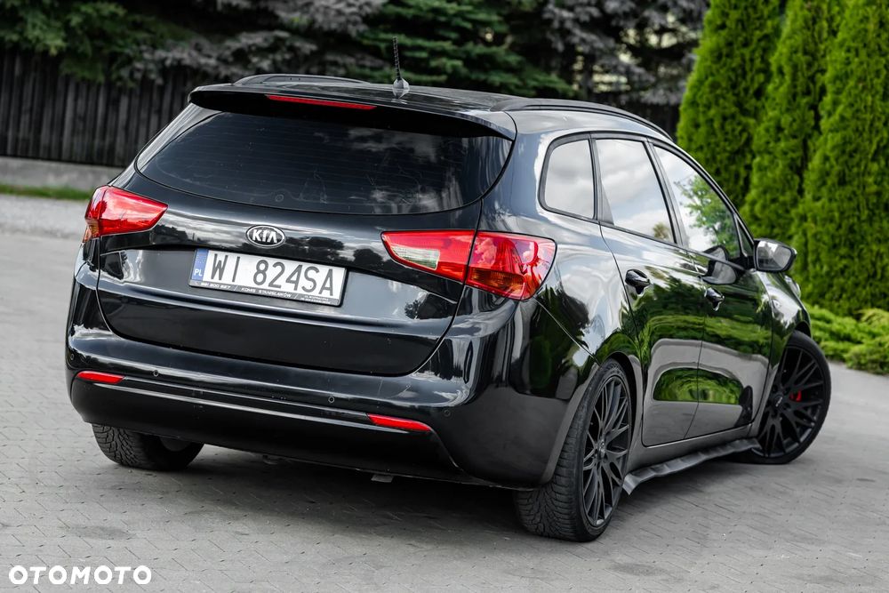 Kia Ceed 1.6 CRDi 128 Platinum Edition - 8