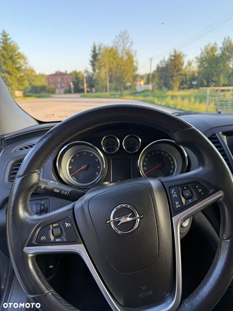 Opel Insignia 1.8 Elegance - 12