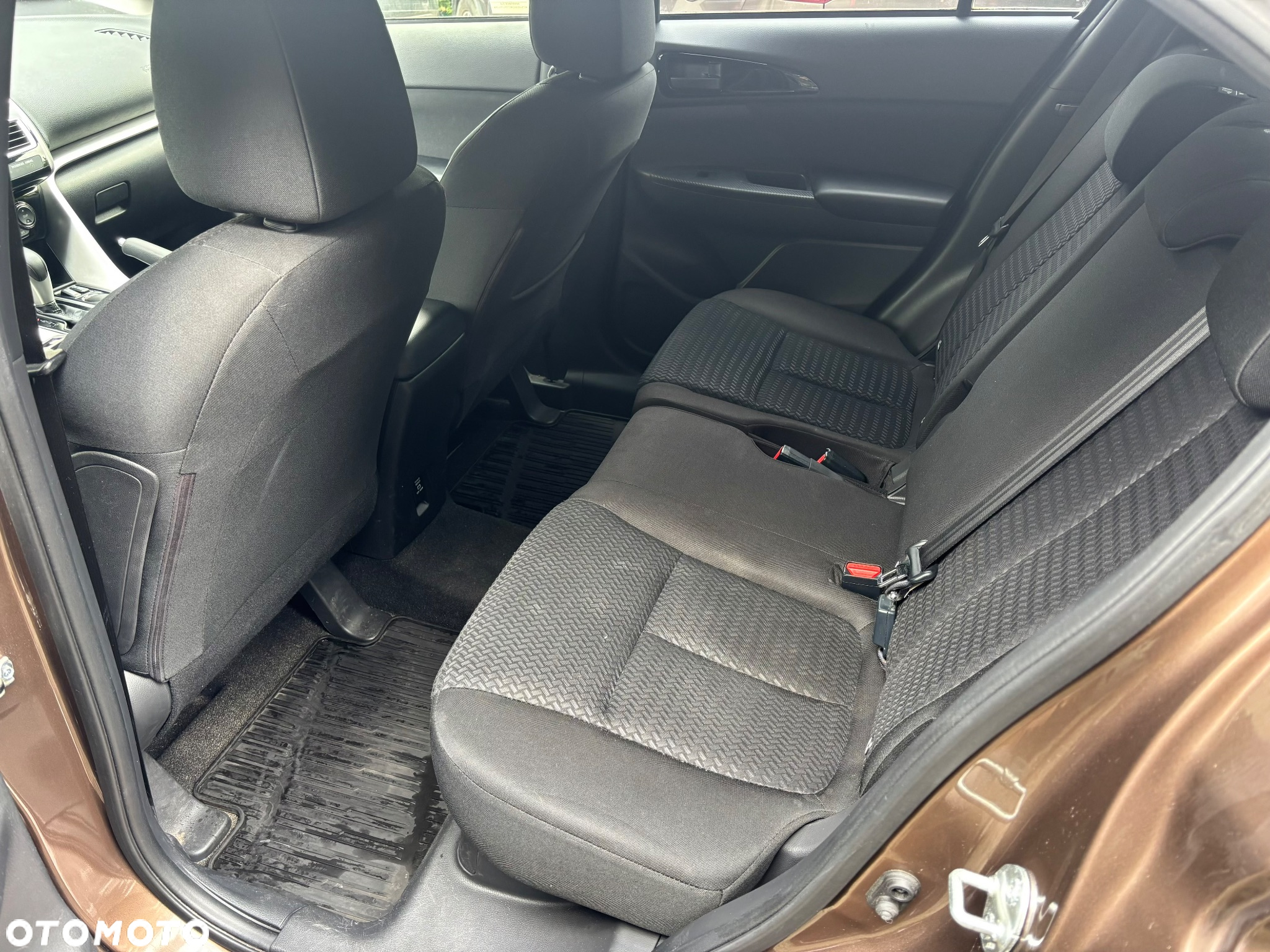 Mitsubishi Eclipse Cross 1.5 T Invite Plus CVT - 11