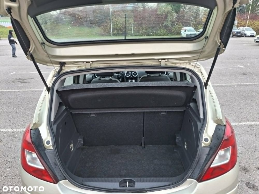 Opel Corsa 1.3 CDTI DPF Cosmo - 10