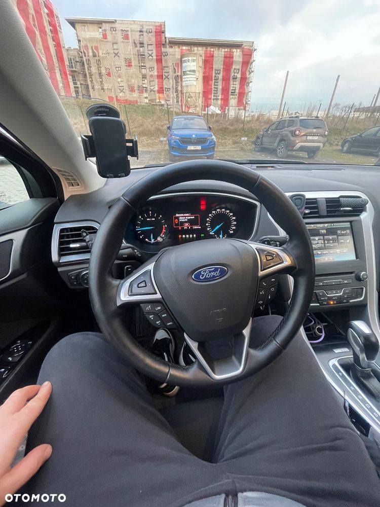Ford Mondeo 2.0 TDCi Trend PowerShift - 4