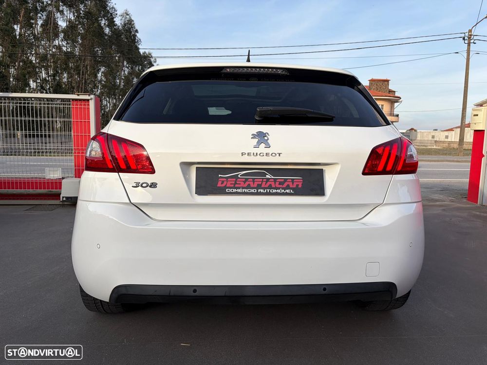 Peugeot 308 1.2 PureTech Allure J17 - 13