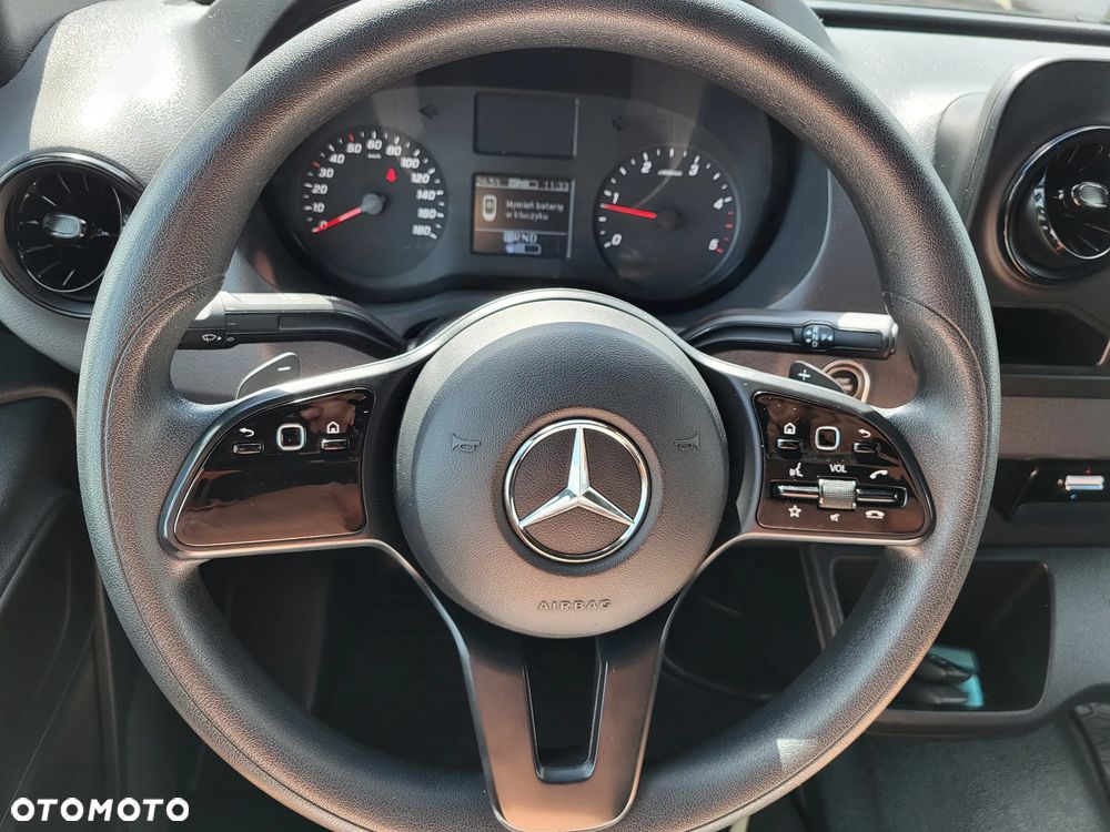 Mercedes-Benz SPRINTER 907 317 CDI-MIXT 5 OSÓB-LEDY-AUTOMAT 9G-L2 H2 -KLIMA-ŁADNY - 17