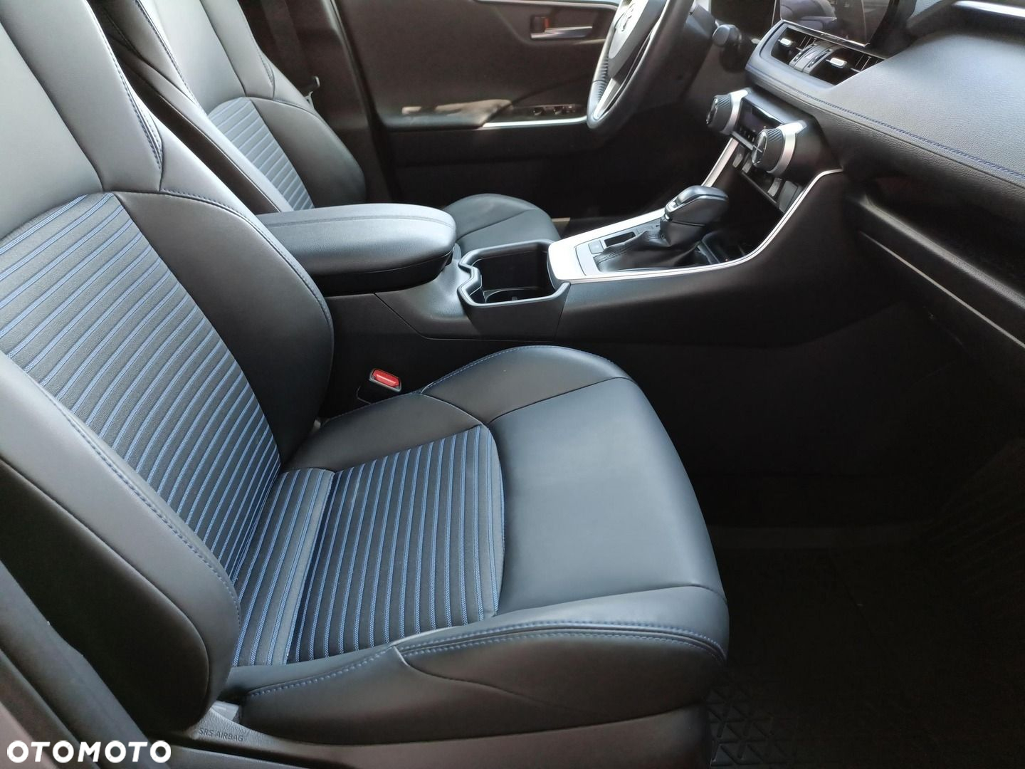 Toyota RAV4 2.5 Hybrid Selection 4x2 - 14