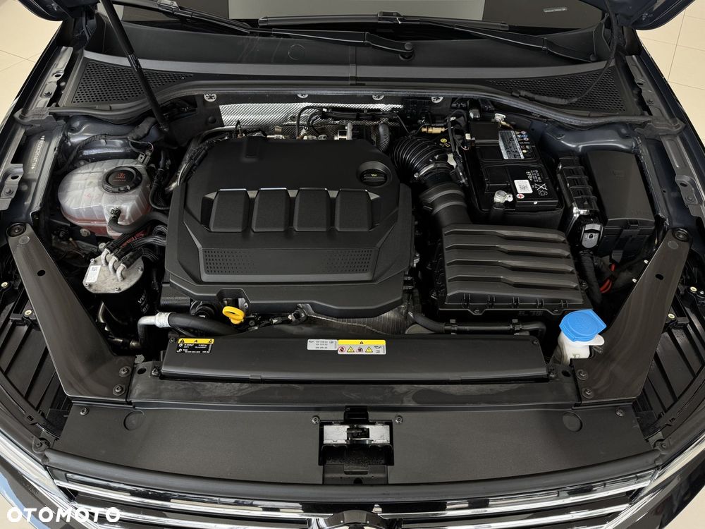 Volkswagen Passat - 20