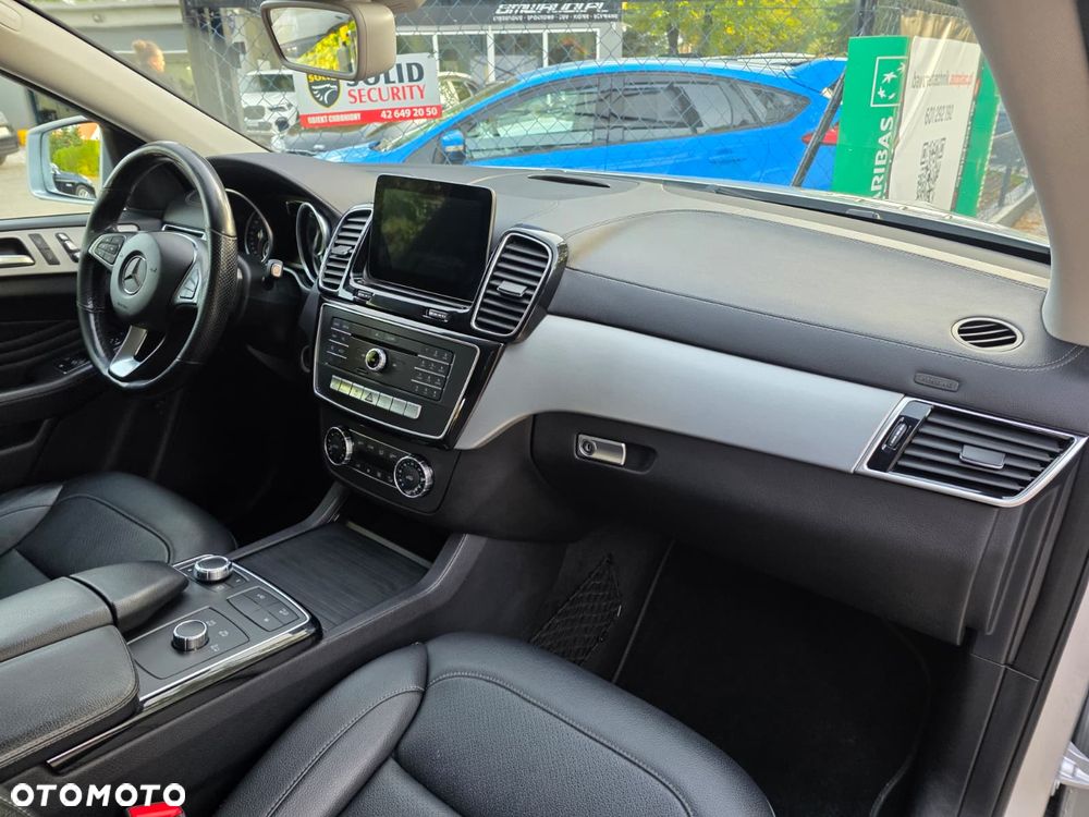 Mercedes-Benz GLE 350 d 4-Matic - 25
