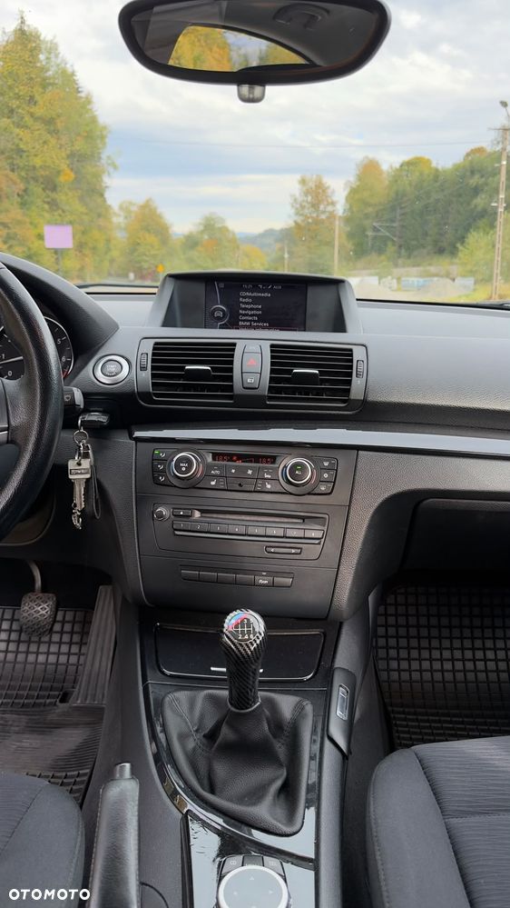 BMW Seria 1 116i - 5