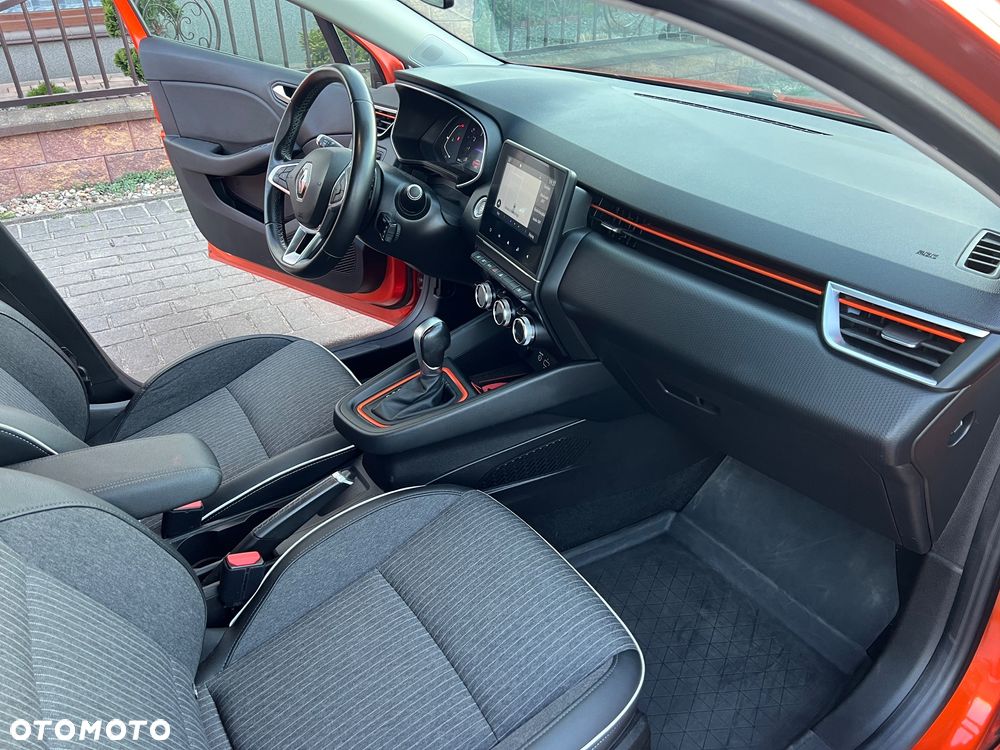 Renault Clio - 18