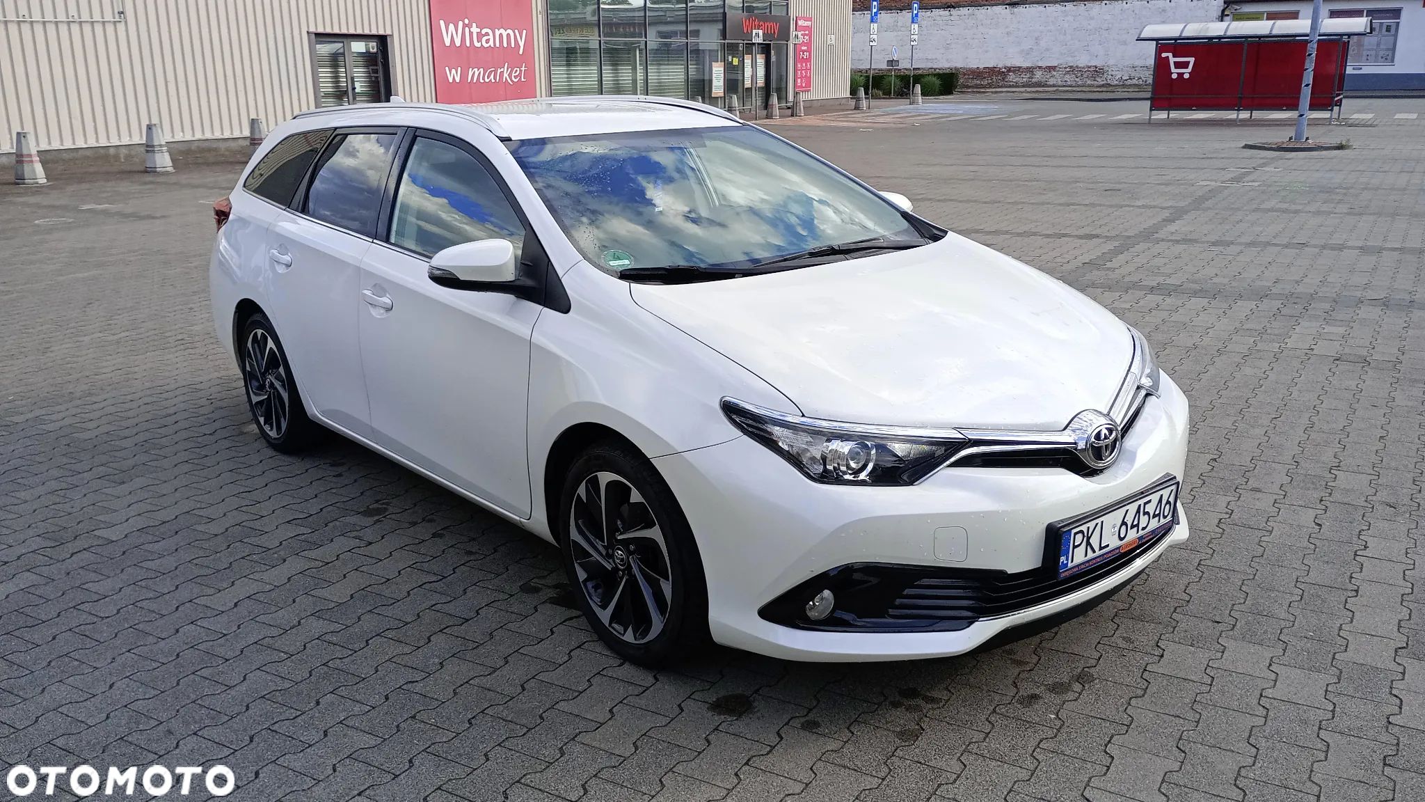 Toyota Auris 1.2 T Comfort - 1
