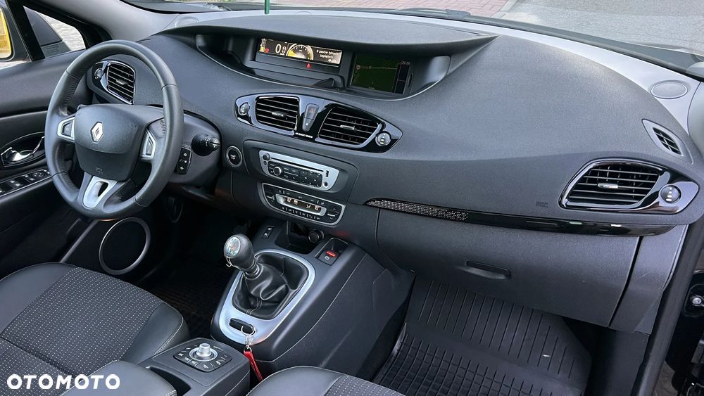Renault Scenic Energy dCi 130 Start & Stop Dynamique - 19
