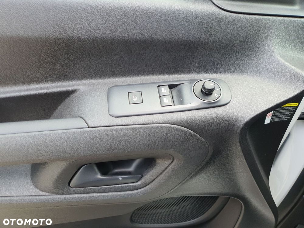 Toyota proace-city - 14