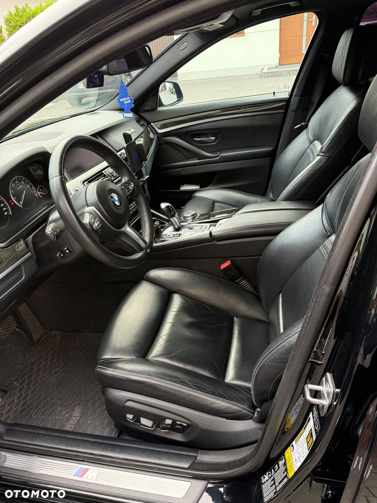 BMW Seria 5 528i xDrive - 7