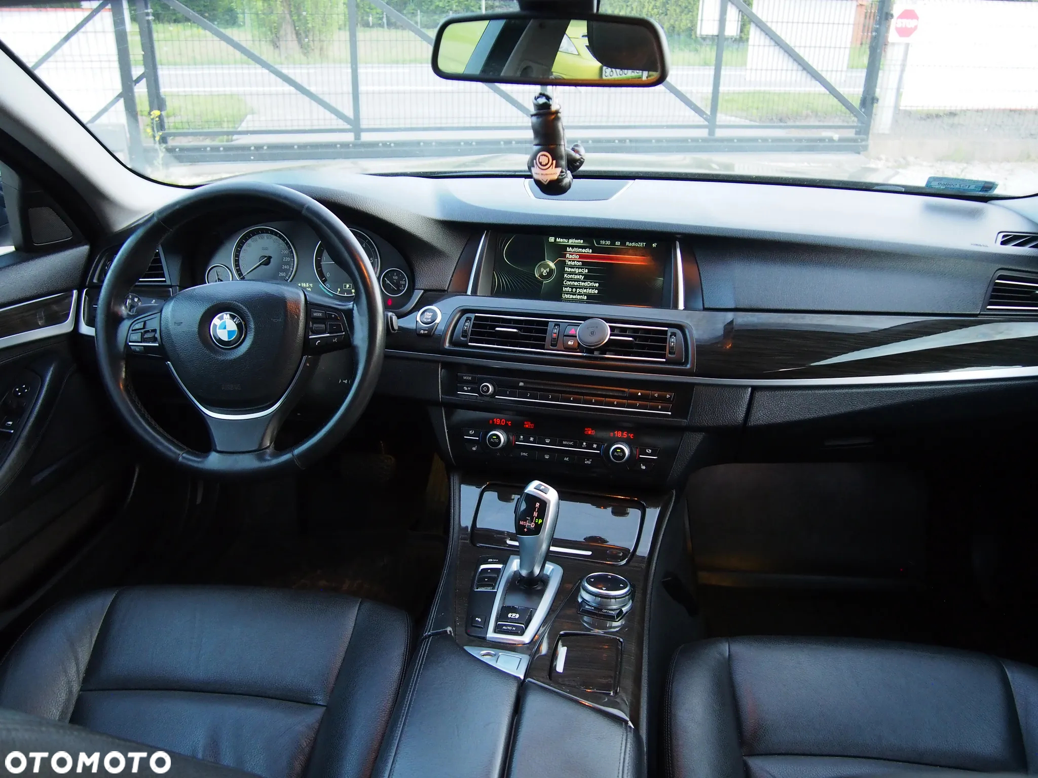 BMW Seria 5 - 25
