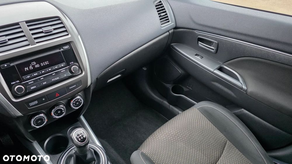 Mitsubishi ASX 1.6 Instyle AS&G - 14