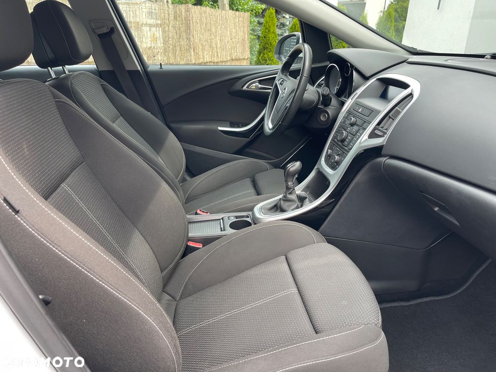 Opel Astra 1.4 Turbo Sport - 11