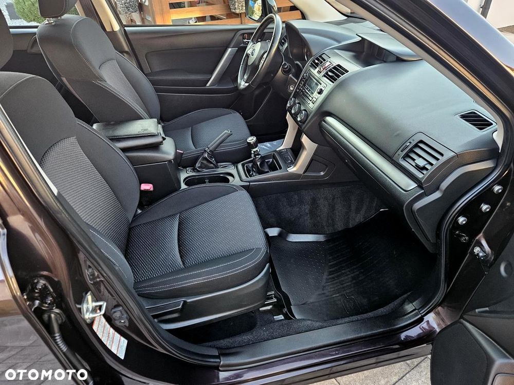 Subaru Forester 2.0X Active - 26