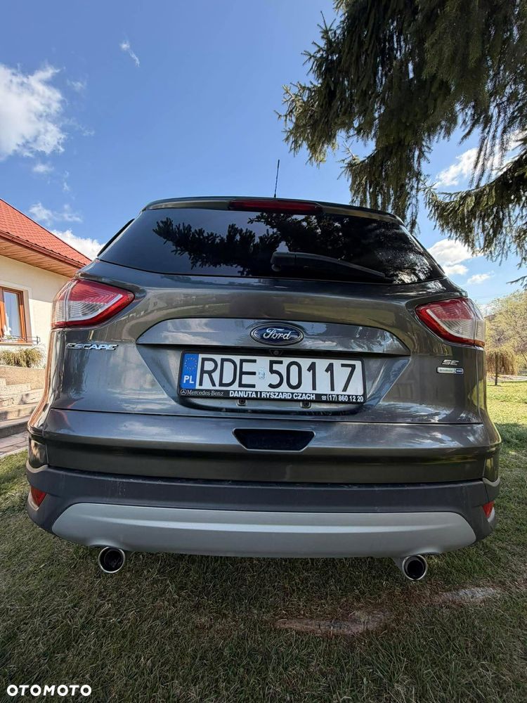 Ford Escape 1.6 EcoBoost AWD SE - 4