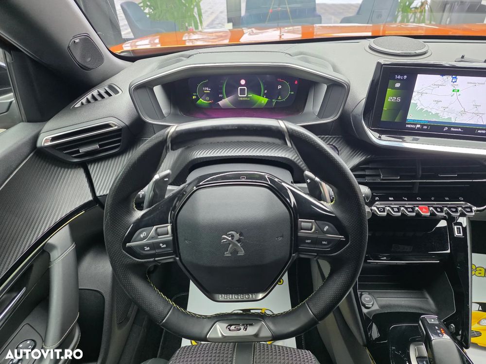 Peugeot 2008 1.5 BlueHDI EAT8 STT GT Pack - 10