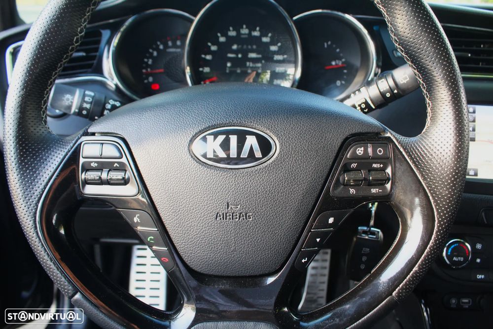 Kia Ceed 1.6 CRDi GT Line - 59