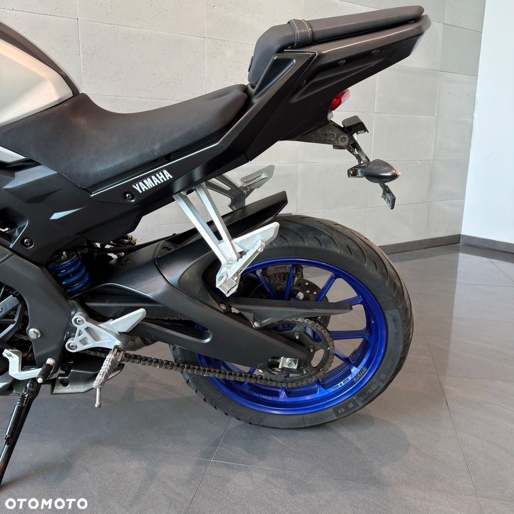 Yamaha MT - 15