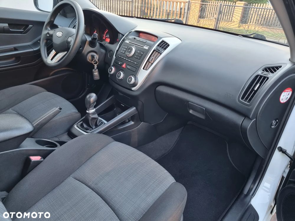 Kia ProCeed 1.4 Comfort + - 8