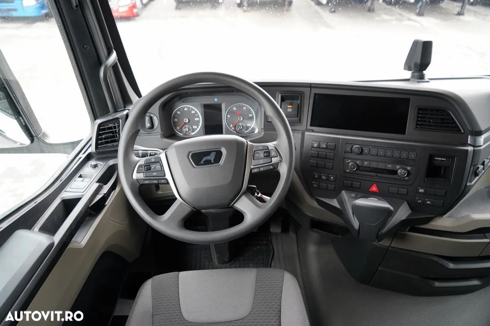 MAN TGX 26.520 / 6x2 / 9.3 M CORTINĂ / ACOPERIȘ RIDICABIL / AXĂ RIDICABILĂ / DIRECȚIE / NOU - 31