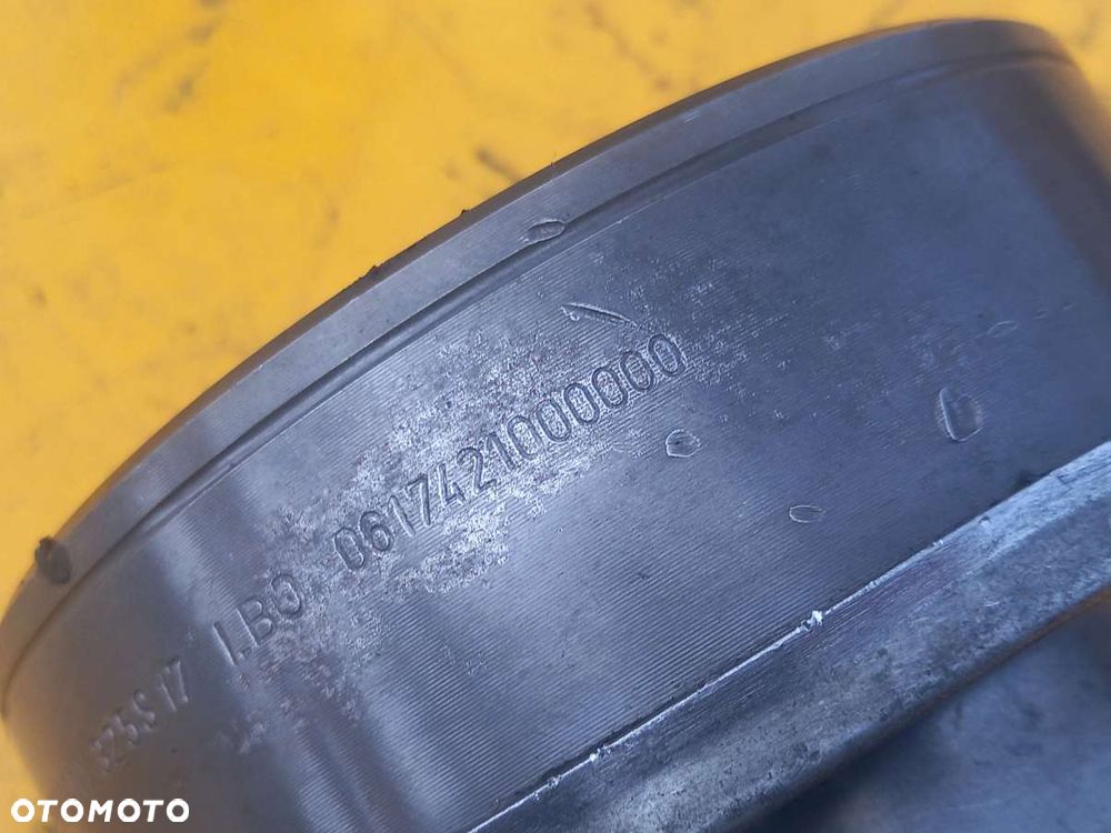 Przedni WOM New Holland T7.230 - 17