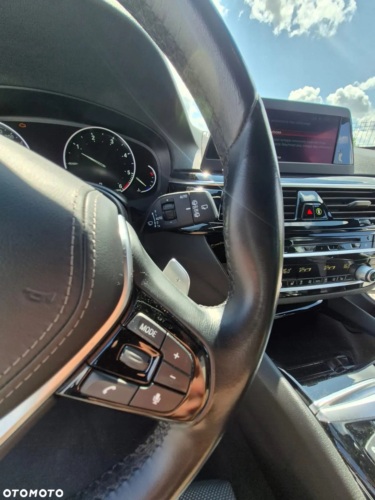 BMW Seria 5 520d Sport Line - 28