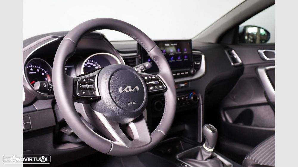 Kia XCeed 1.0 T-GDI Dynamic - 10