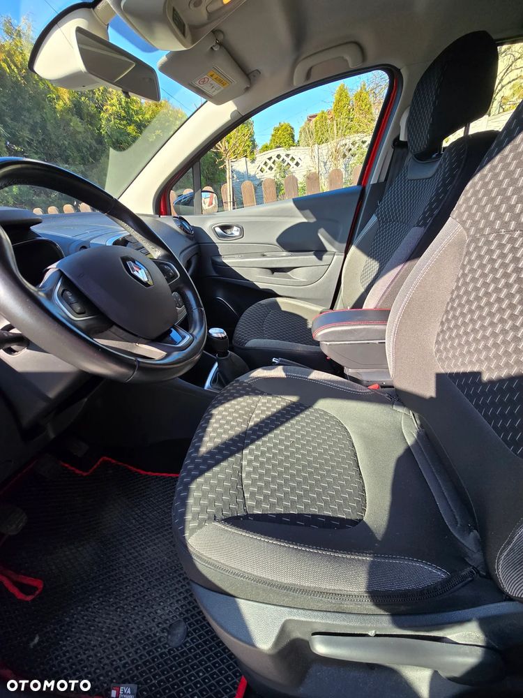 Renault Captur - 33