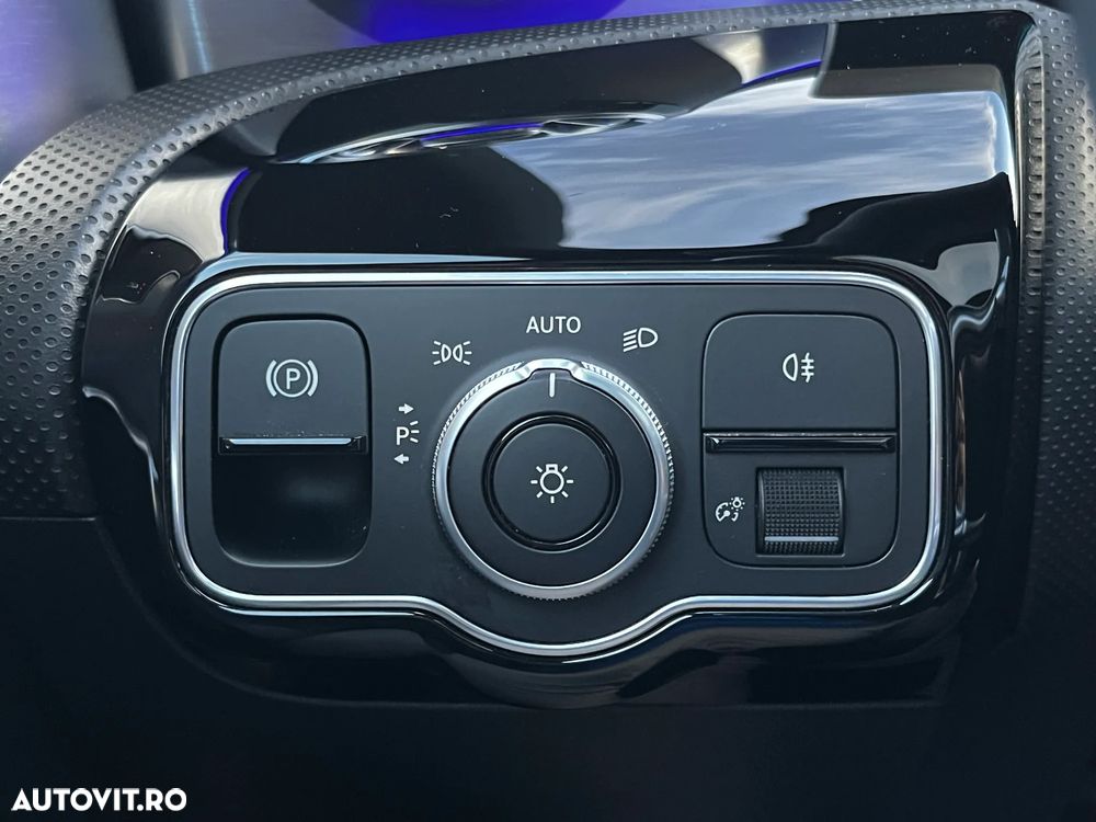 Mercedes-Benz CLA - 20