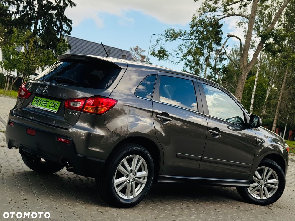 Mitsubishi ASX 1.6 2WD 35 Jahre - 10