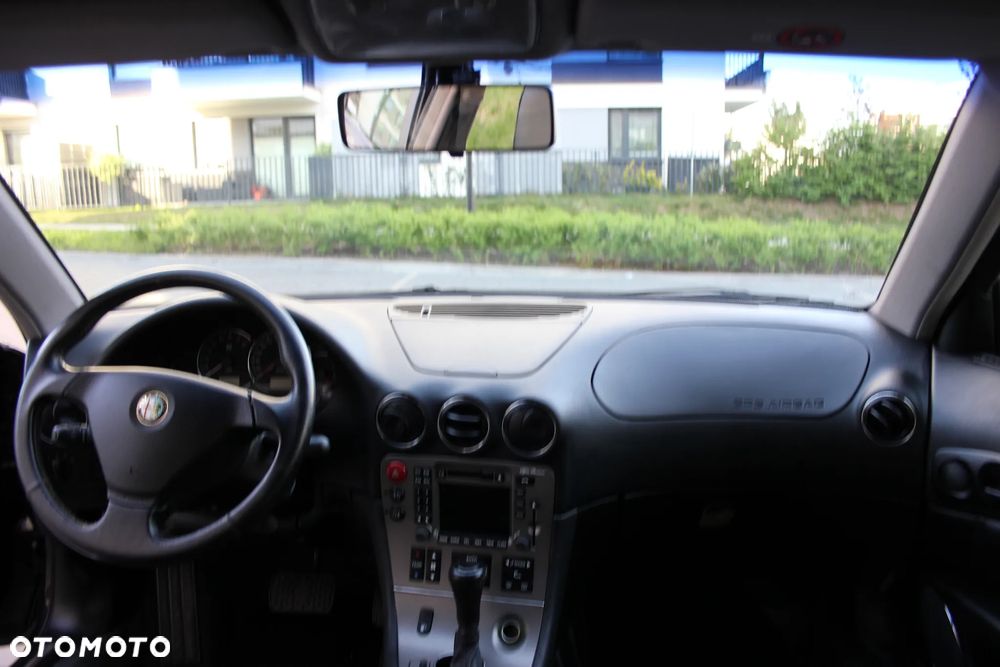 Alfa Romeo 166 3.0 V6 24v Sportronic - 2