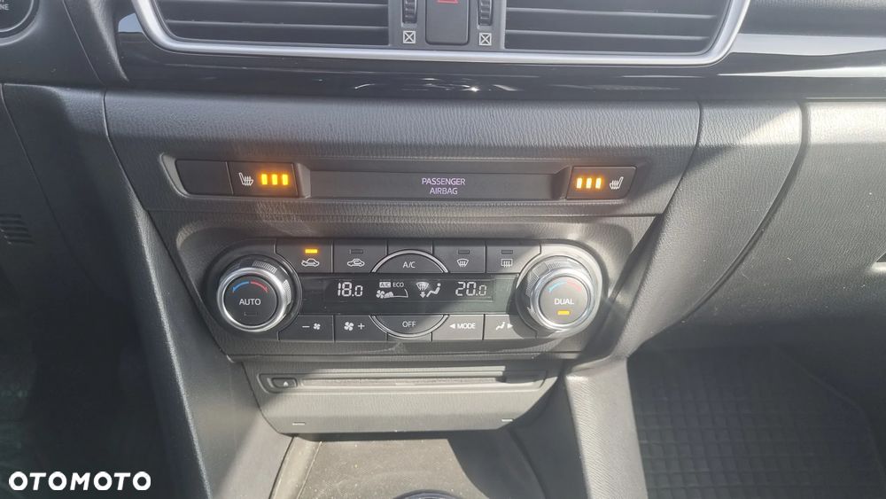 Mazda 3 2.0 Skymotion EU6 - 9