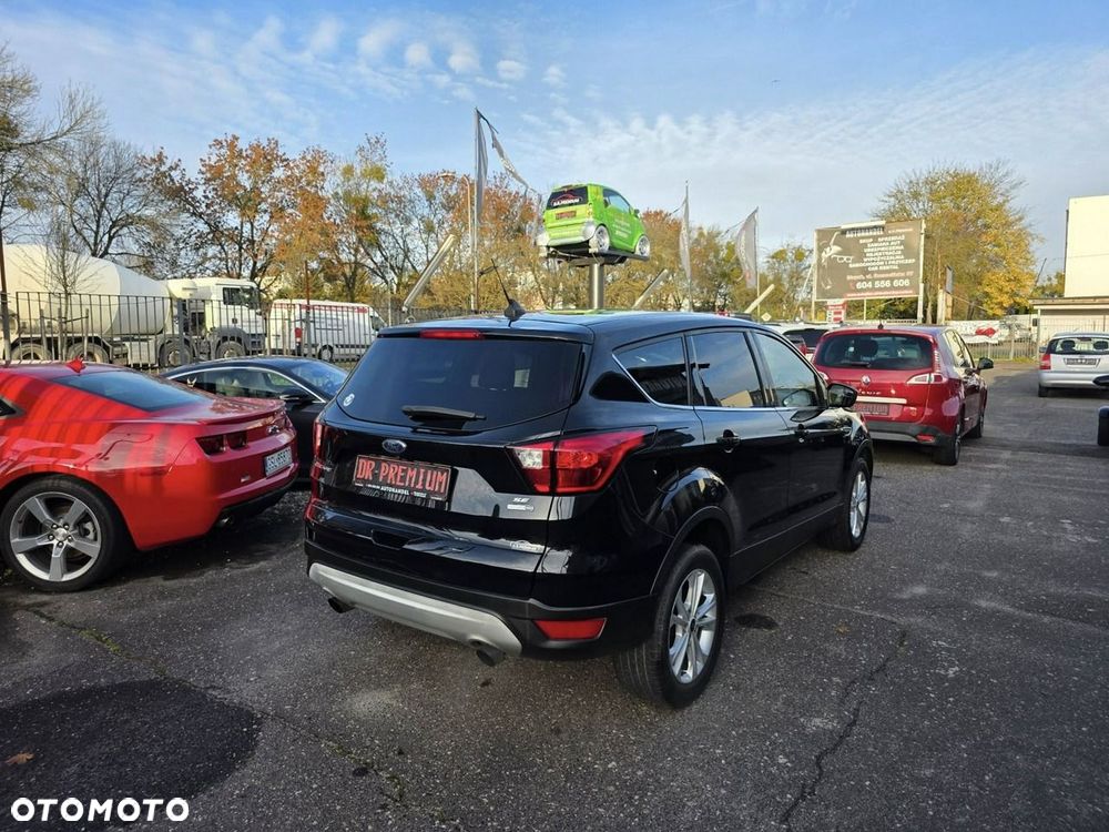 Ford Kuga 1.5 EcoBoost 4WD Trend - 5