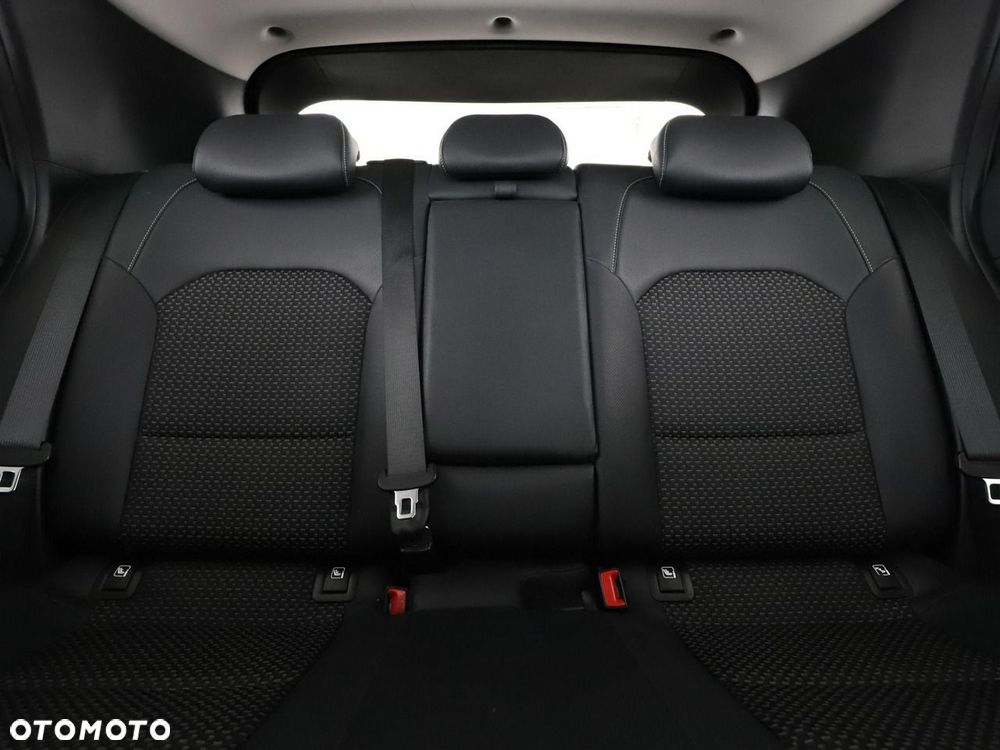Kia XCeed 1.5 T-GDI L DCT - 19