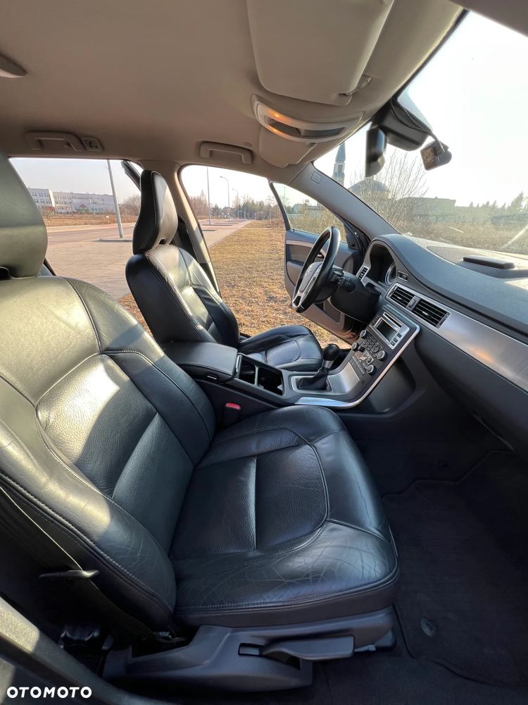 Volvo V70 1.6D DRIVe Summum - 24