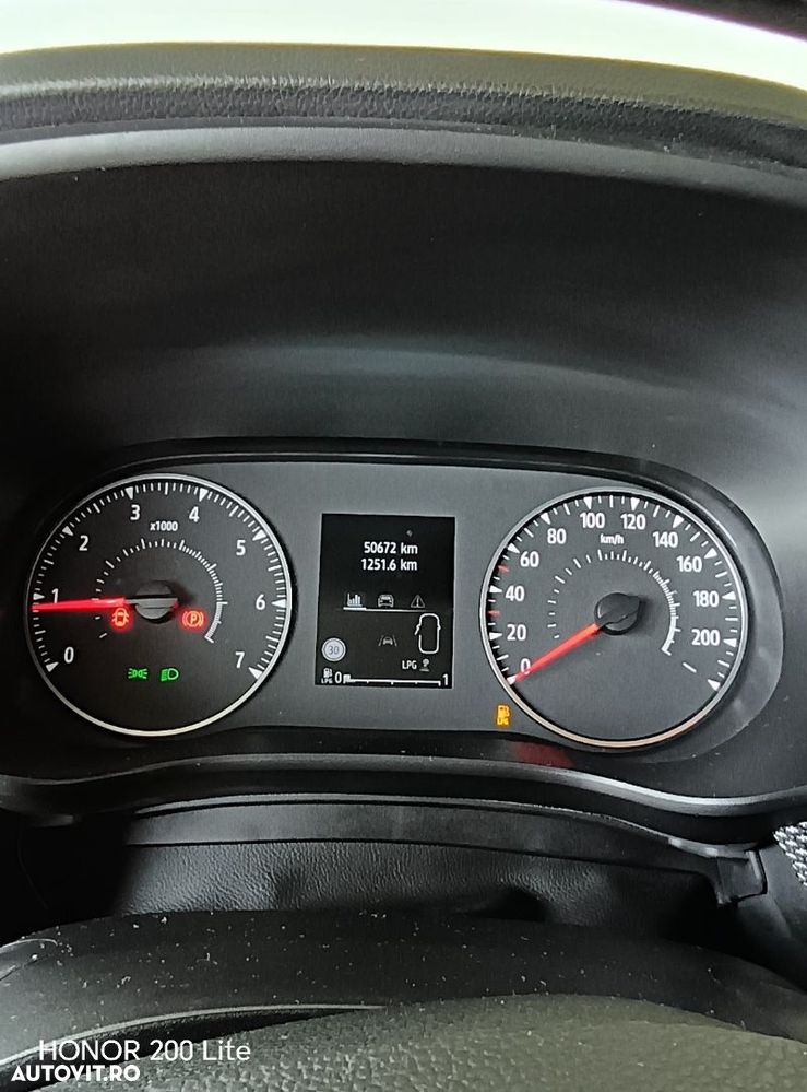 Dacia Logan - 12