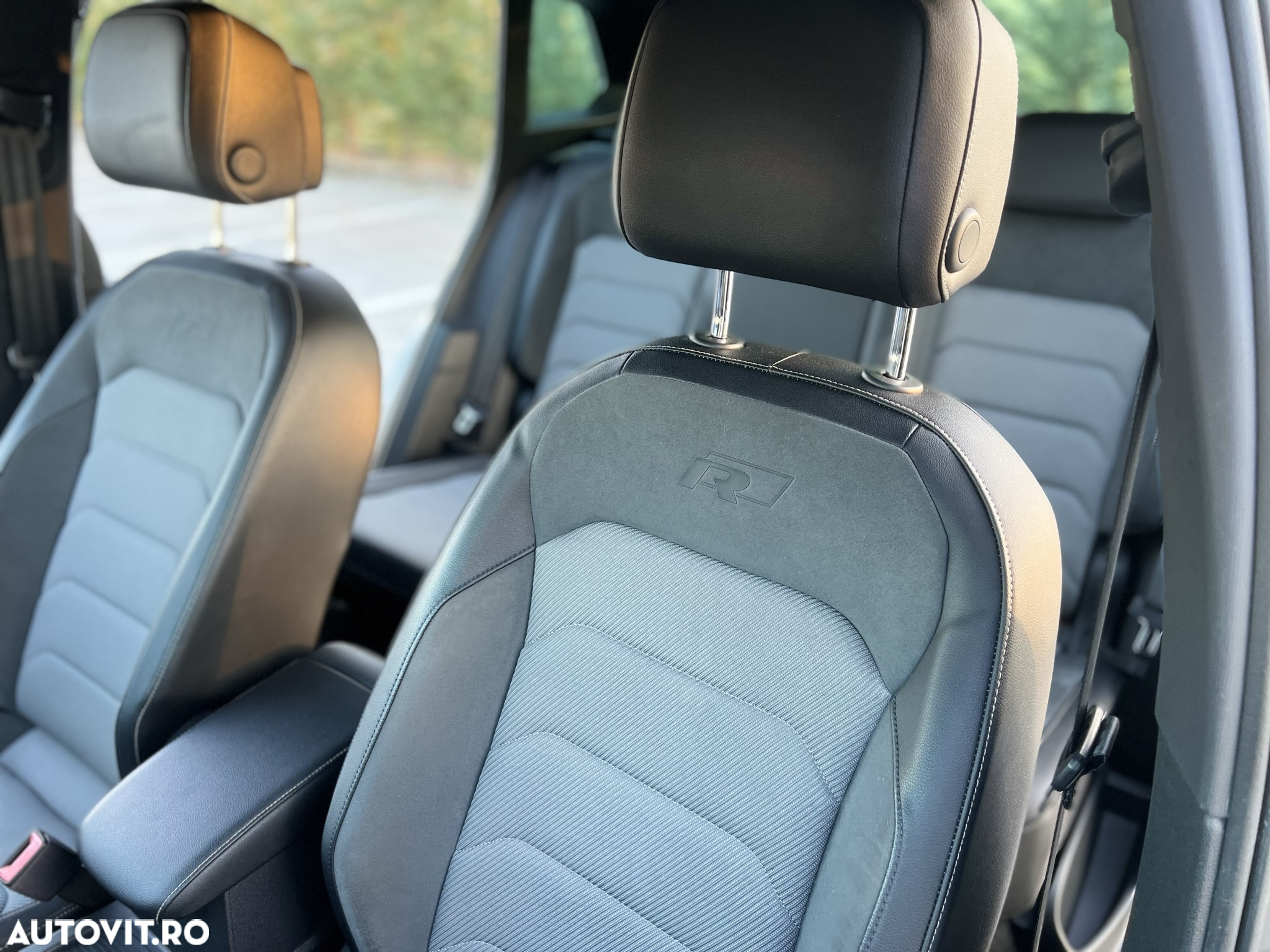 Volkswagen Tiguan - 16