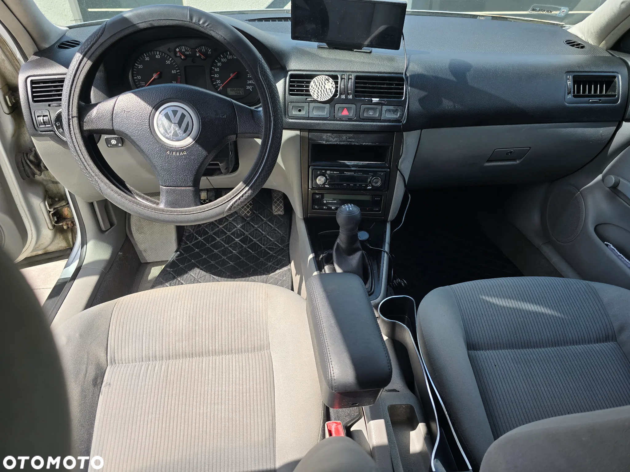 Volkswagen Bora 1.6 Basis - 12