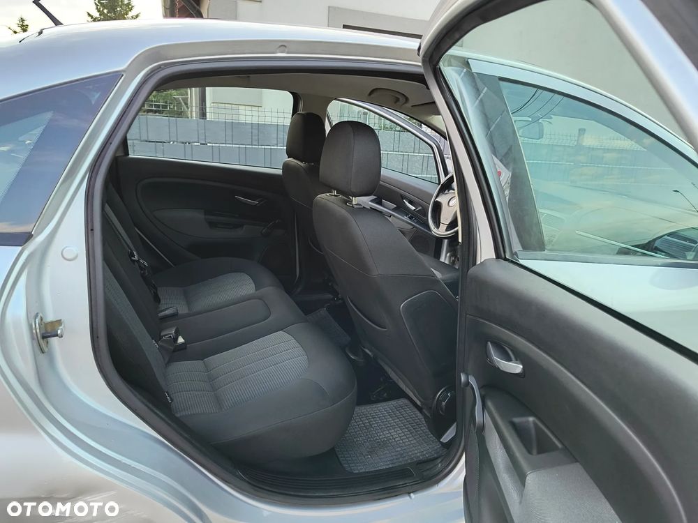 Fiat Linea 1.4 T-Jet 16V Emotion - 9