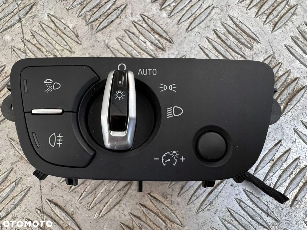 Audi SQ7 QA7 4M 2015-2024 Włącznik świateł - 1