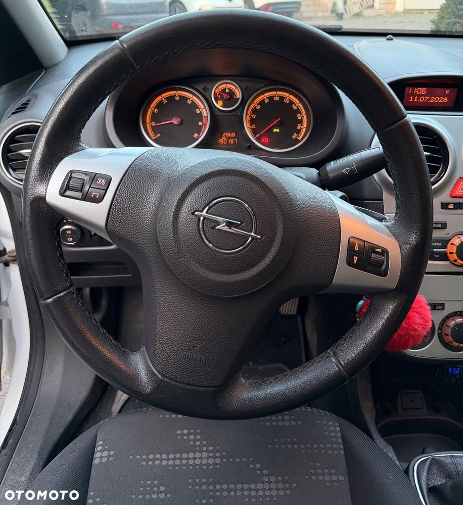 Opel Corsa - 11