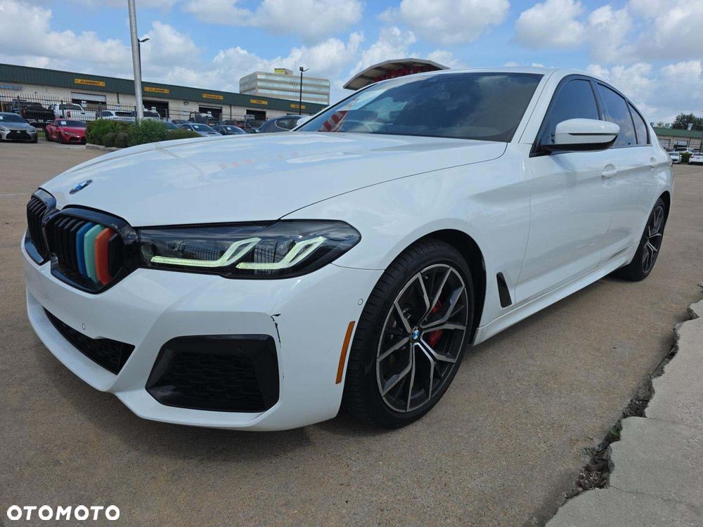 BMW Seria 5 530i M Sport Edition - 1